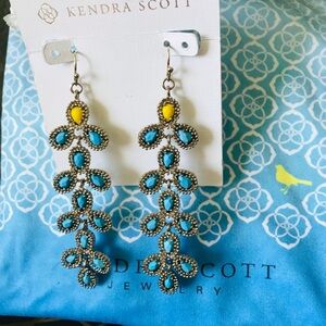 Vintage Nelsie Earrings